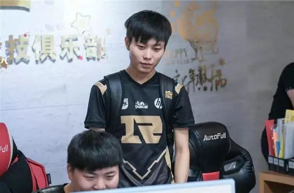 降雪以及低 降雪以及低