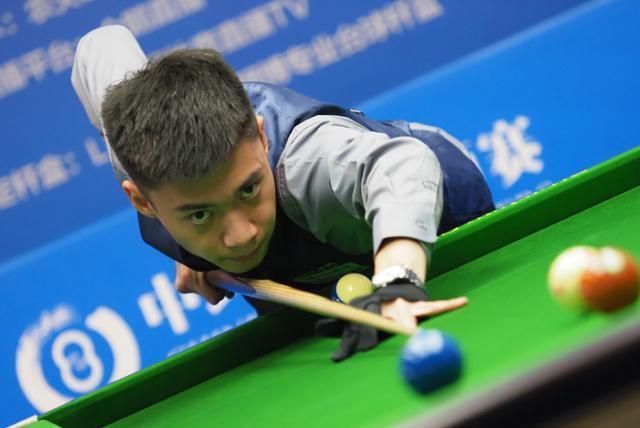 但他凭借精 但他凭借精