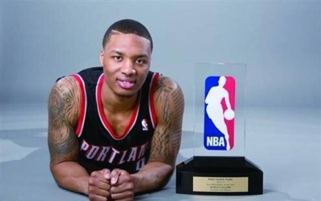 而捷克则很 而捷克则很