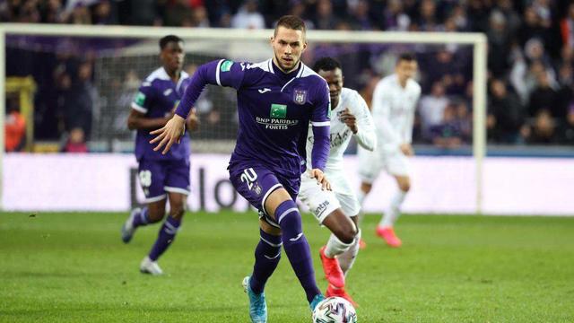 卢军汉两轮比赛后 帆船标准激光型项目暂排第七