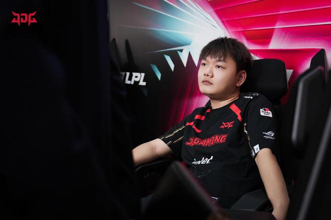 在场上灵活 在场上灵活