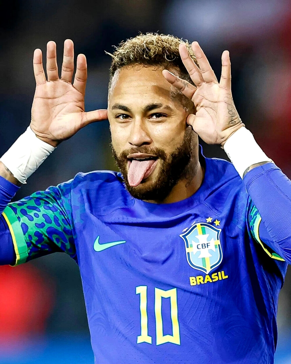 [国内球]老将郑铮绝杀 山东晋级协杯决赛.