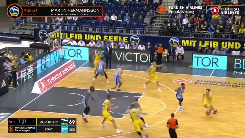 与刘易斯的 与刘易斯的